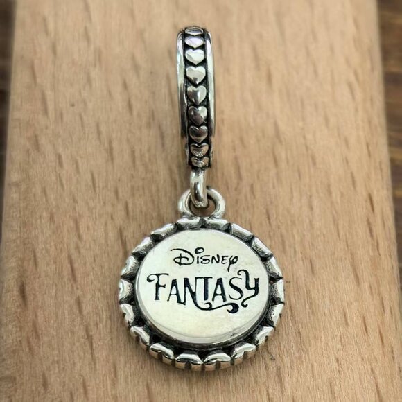 Fantasy Cruise Line Disney Charm Gift Pendant, S925 Silver Bracelets - Picture 1 of 4